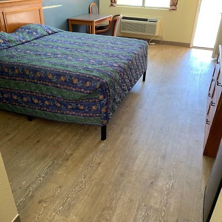 Guest Inn And Suites Houston Phòng bức ảnh