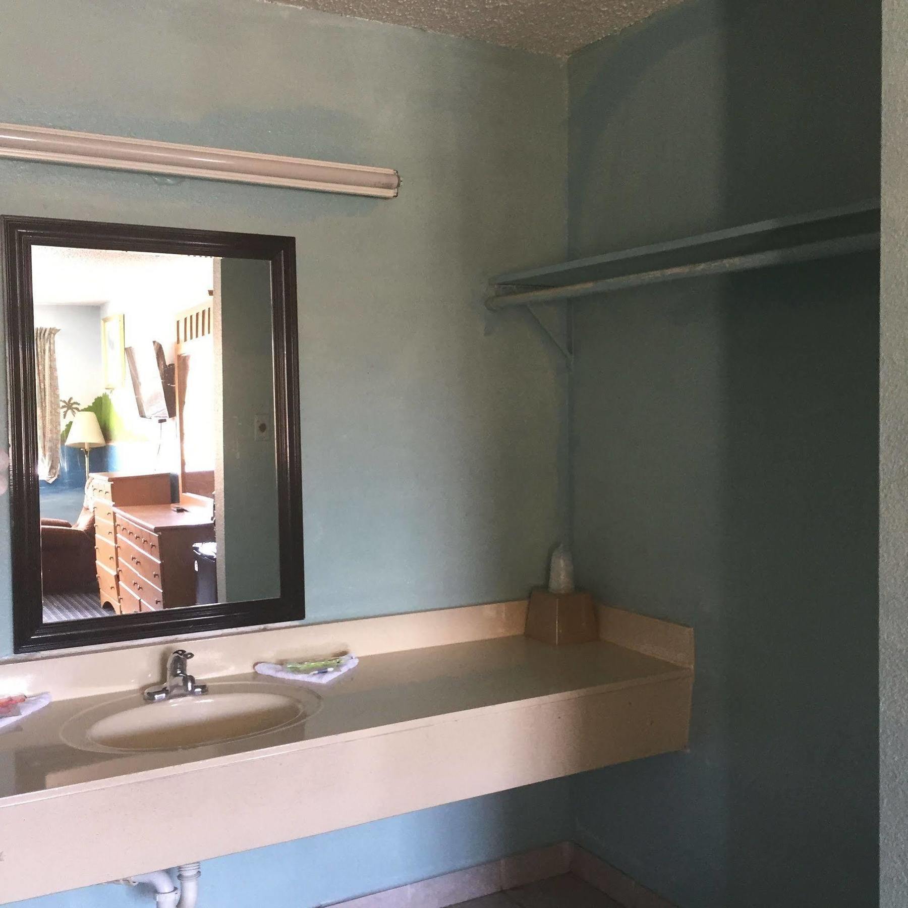 Guest Inn And Suites Houston Ngoại thất bức ảnh