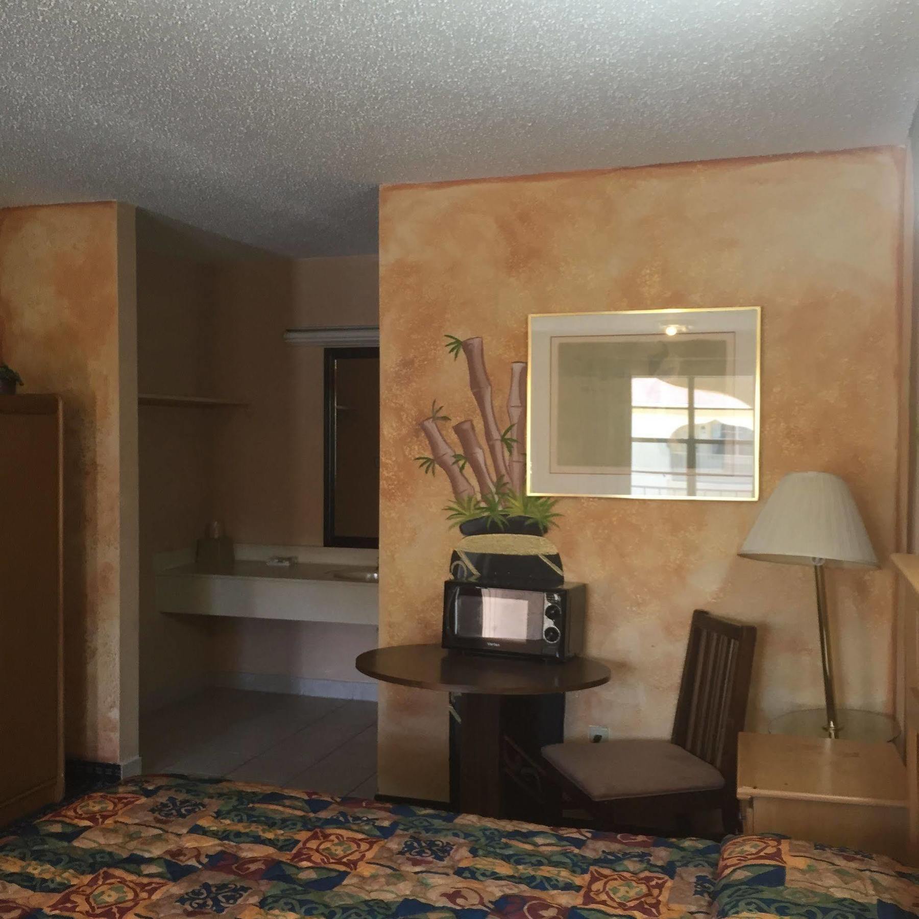 Guest Inn And Suites Houston Ngoại thất bức ảnh