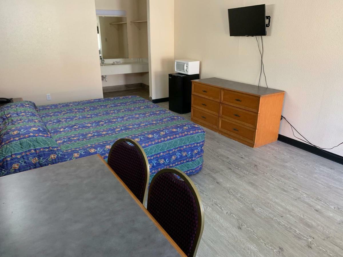 Guest Inn And Suites Houston Phòng bức ảnh